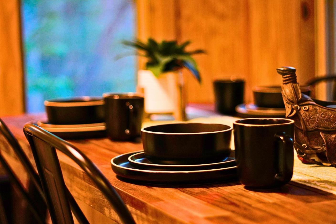 Meadow Retreat - Hot Tub, Fire Pit & Games Ferienhaus Morganton
